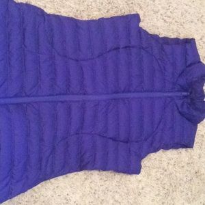 Lululemon size 4 down vest